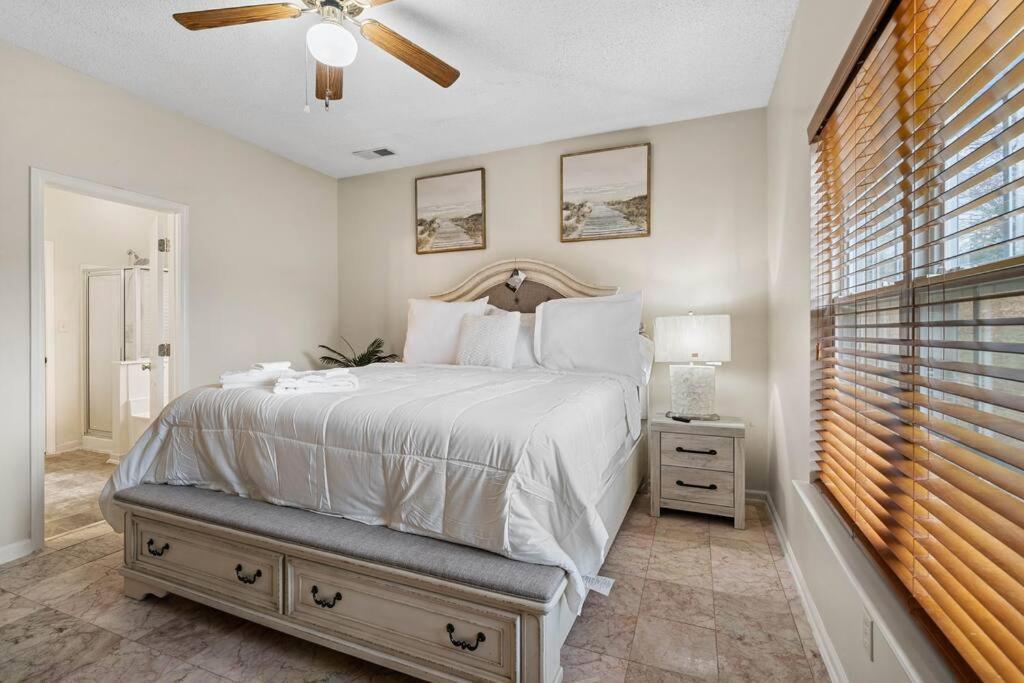 Cozy 4B 2 5B University Home King Beds Jacuzzi Charlotte Exterior photo